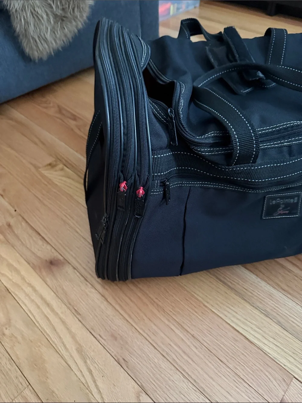 Travel bag